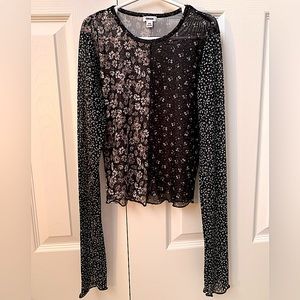 GARAGE Patterned Mesh Long sleeve | Women’s Size S/P